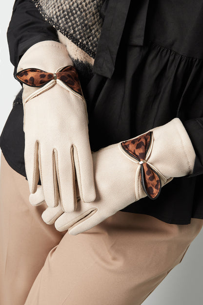 Panter detail handschoenen