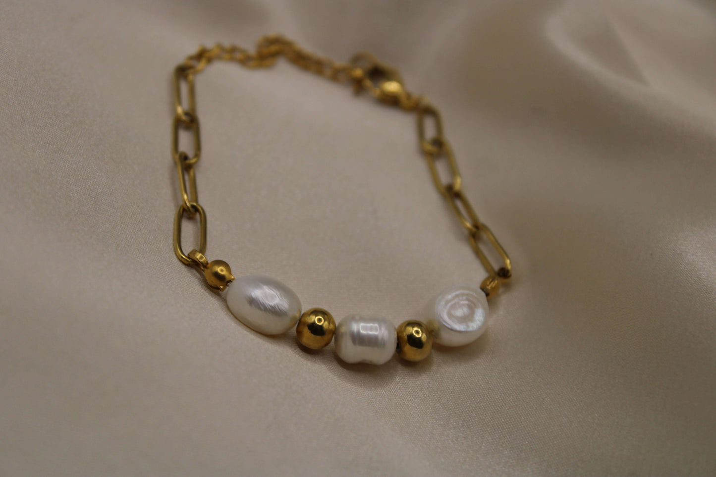 Unieke Esfari set – ketting en armband met handgemaakte zoetwaterparels