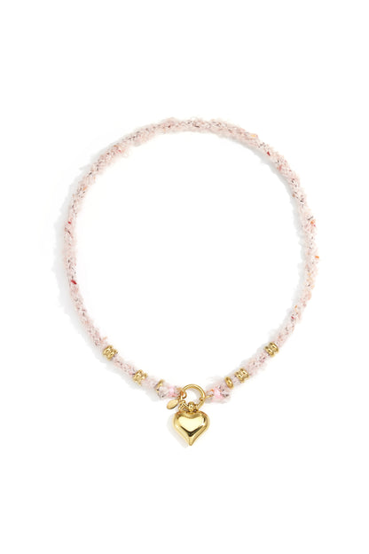 Ketting met hart hanger – Lume, middellange koordketting met goudkleurig hart hanger
