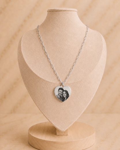 Minimalistische Paperclip Ketting met Gepersonaliseerde Bedel