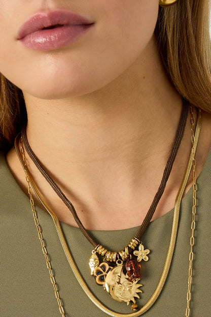 Korte koordketting met zon hanger