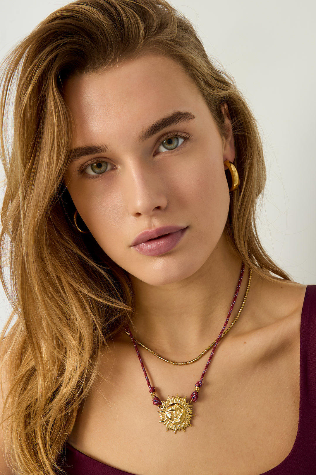 Korte ketting met zonhanger – roestvrij staal